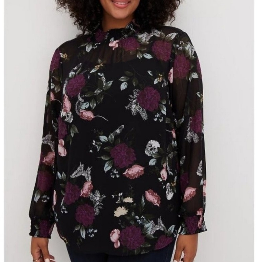 Torrid Flower Skull Top